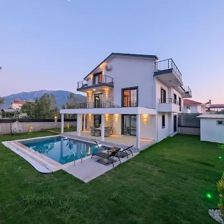 Villa Secil *